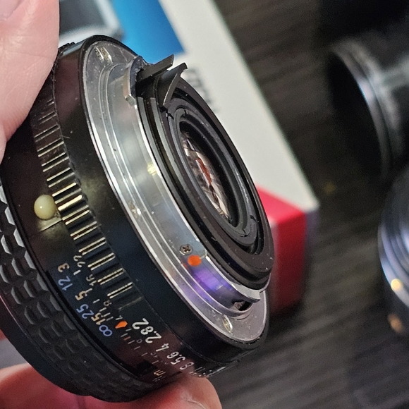 Photography Bundle- Lenses and gear - Picture 13 of 16